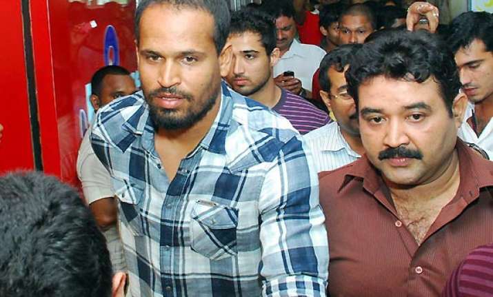 cricketer yusuf pathan set to wed mumbai girl afreen