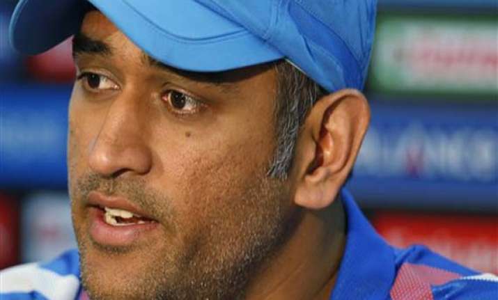dhoni wary of sri lankan spinners in world t20 final