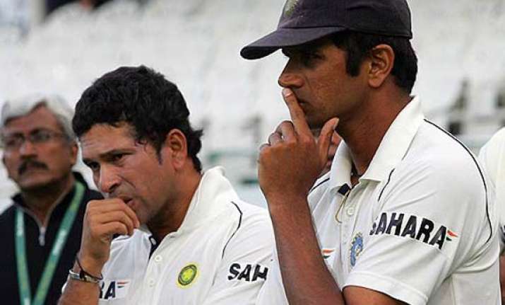 dravid rises tendulkar drops in icc test rankings