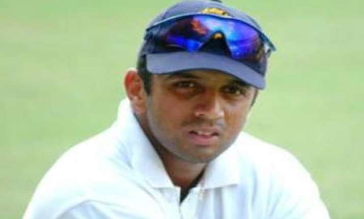 dravid snubs bcci set to retire from odis t20s after