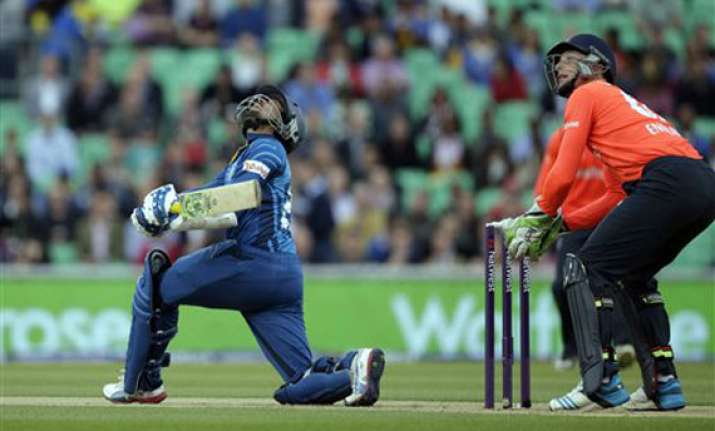 sri lanka beat england by 9 runs in t20