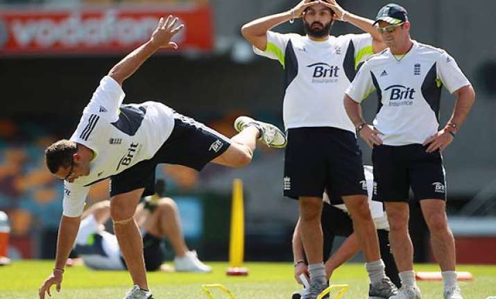 flower stops naive monty s net practice with tendulkar