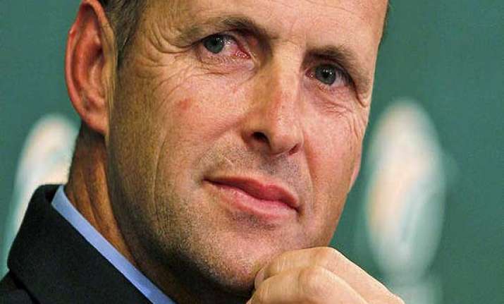 former india coach gary kirsten floats travel firm