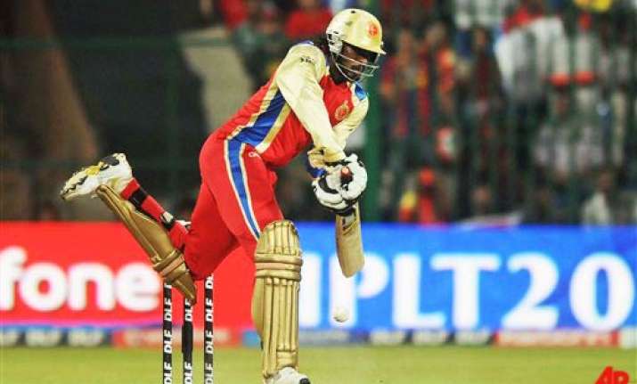 gayle in row with tv crew