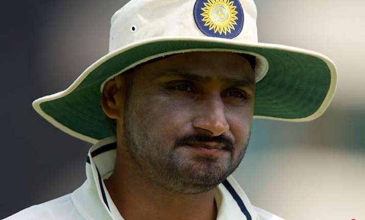 harbhajan ruled out of third test