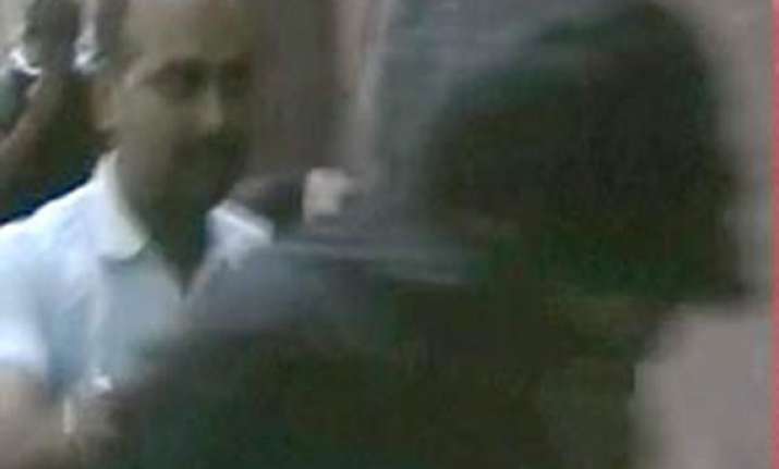 ipl spot fixing alleged bookie arrested in jaipur