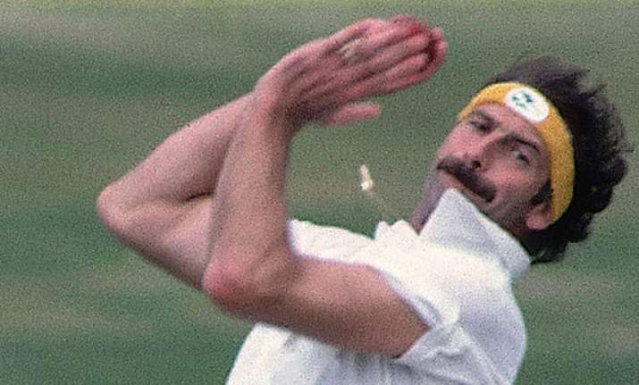 i did cricket a favour by rejecting sachin says lillee