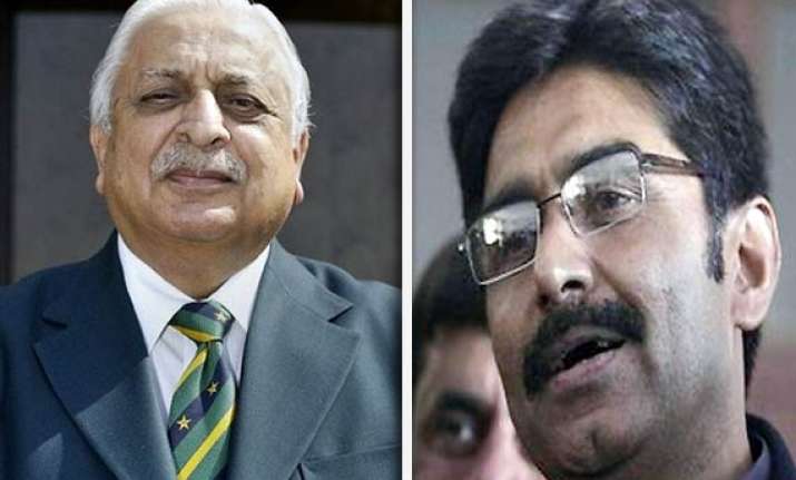 ijaz butt out miandad returns to pcb offices