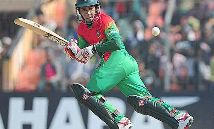 indian bowlers restrict bangladesh to 272/9 in 50 overs