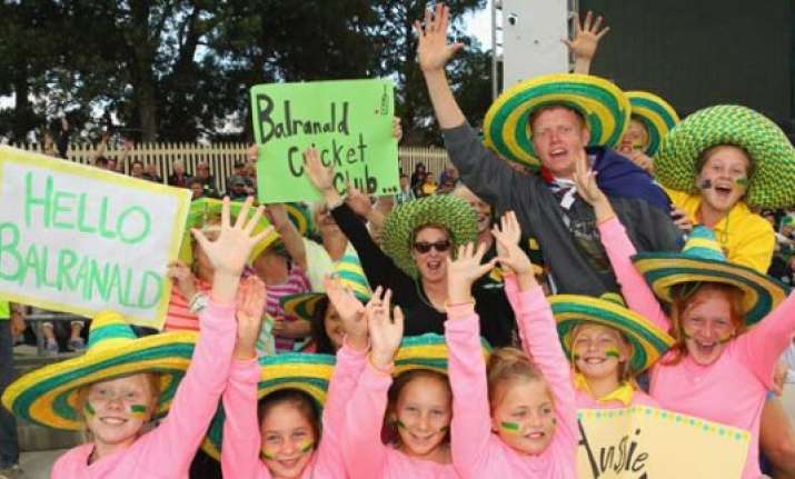 aussie journeyman misses visits to pakistan