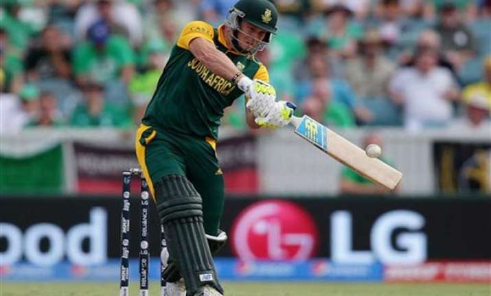 world cup 2015 uae wins toss sends south africa in to bat
