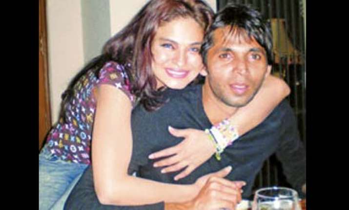 asif indulged in spot fixing on aus tour says ex girlfriend