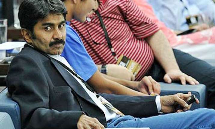 india pakistan must resume cricket ties says miandad