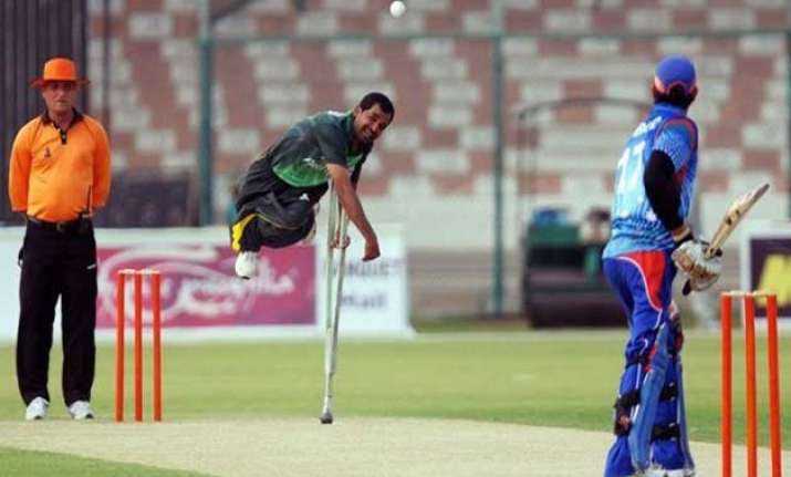 farhan saeed the pakistani cricketer who beats disability