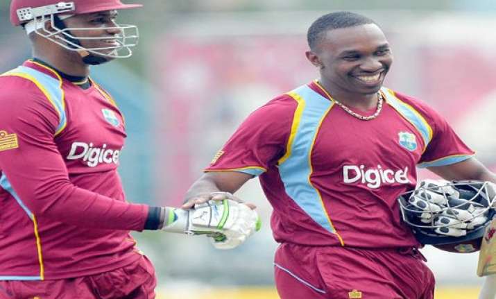 bravo shocked over samuels claim on pull out from india tour