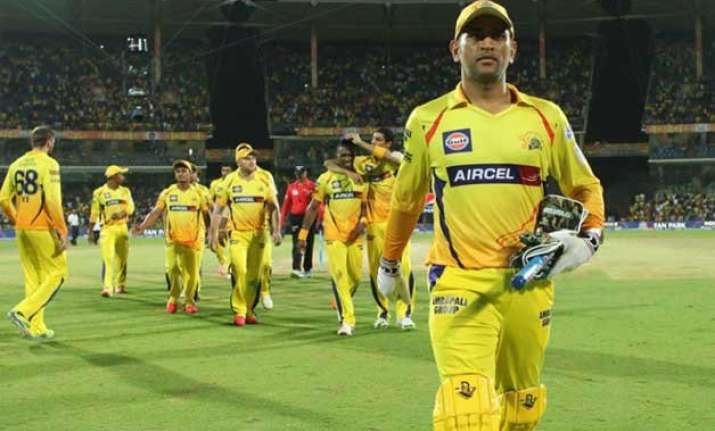 ipl 8 dhoni defends his decision of not using ashwin