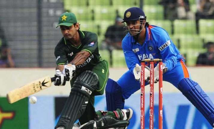 a pre cursor to world t20 india pak clash on saturday