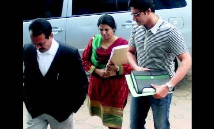 kumble s wife fined in custody case