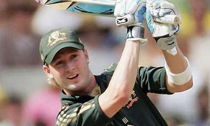 michael clarke quits nz tour due to personal reasons