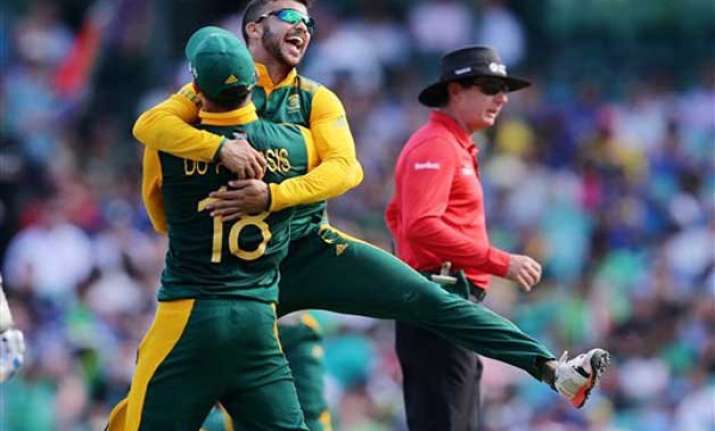 duminy becomes first protea to bag world cup hat trick