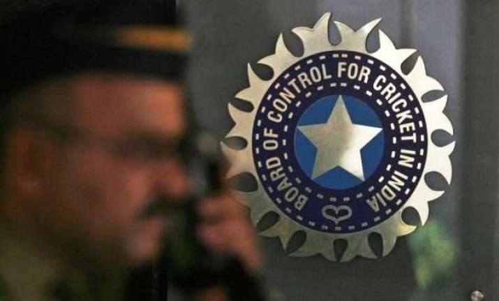 bcci mulls option of reverse bidding for 2 new ipl teams