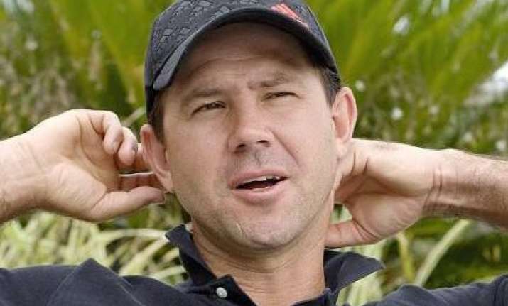 ponting fumes over training facilities at kotla