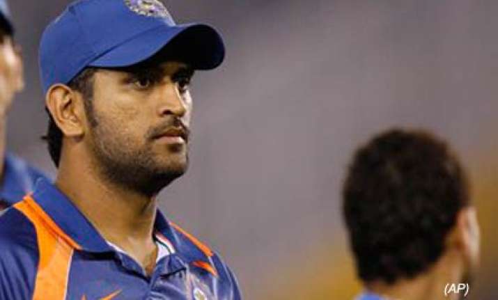 dhoni expects senior players to shine in asia cup