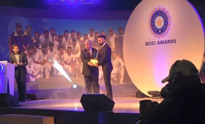 lifetime achievement award for syed kirmani virat kohli too