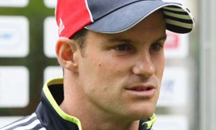 andrew strauss laments madness of kevin pietersen fall out