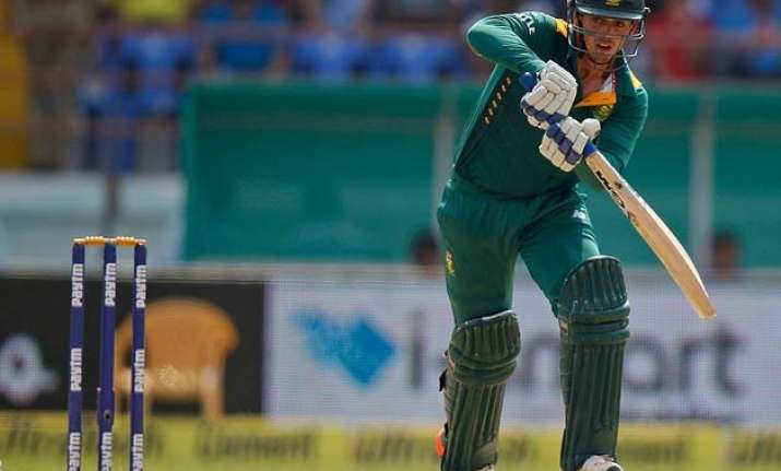 india restrict south africa to 270 despite de kock ton