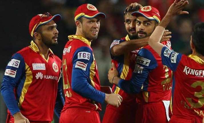 ipl 8 de villiers mandeep lead rcb to easy win against