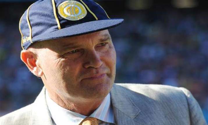 martin crowe inducted into icc hall of fame