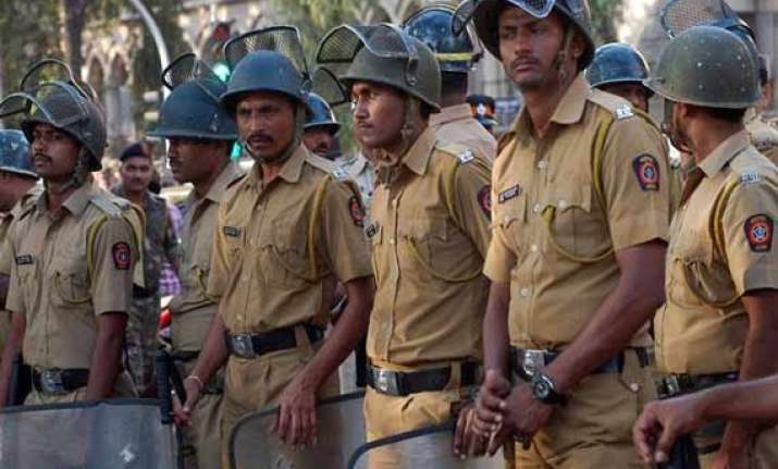 cricket betting racket busted four bookies held