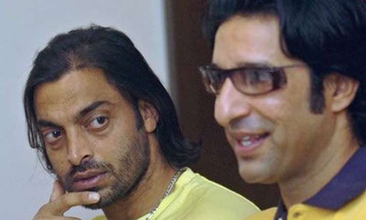 wasim akram shoaib akhtar pull out of india south africa