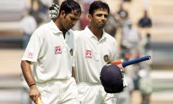 dravid laxman may have to lower base price to play in ipl