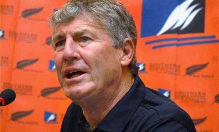 indian bowlers must back batsmen in world cup wright