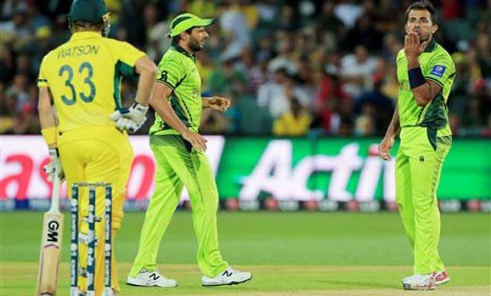 world cup 2015 watson riaz fined for on field altercation