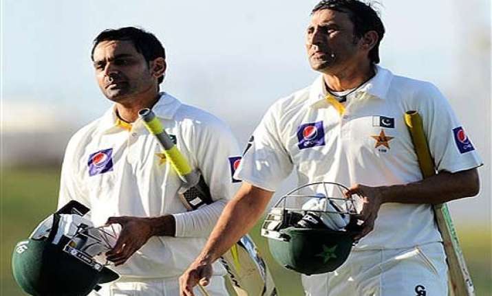 pak vs aus australia struggling in 1st test against