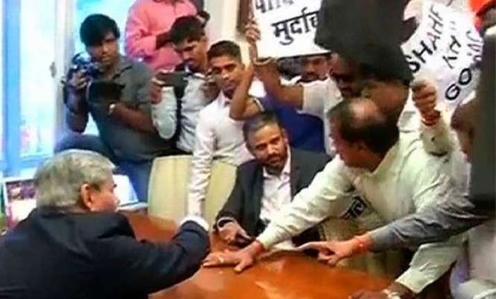 bcci pcb talks cancelled after shiv sena protest