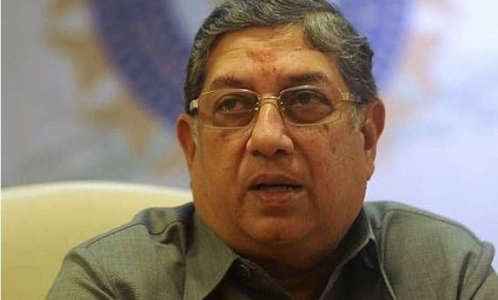 n srinivasan should ve refrained from being bcci chief