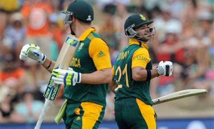 world cup 2015 south africa wins toss elects to bat vs