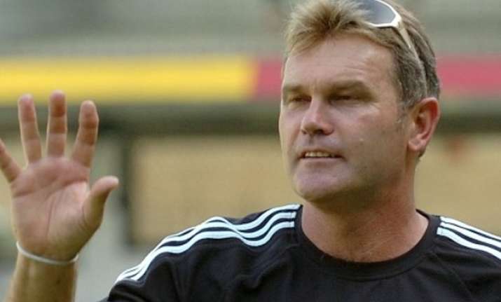 former new zealand cricket captain martin crowe dies at 53