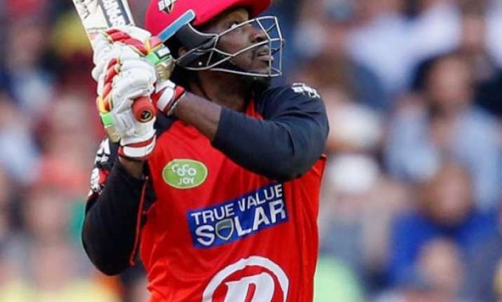 chris gayle smashes 50 off 12 balls equals yuvraj singh s
