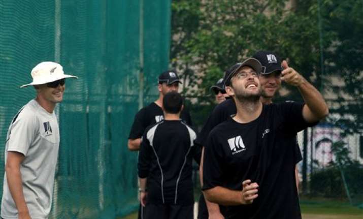 some guys need to pick themselves up says vettori