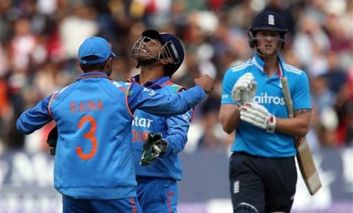 ind vs eng indian spinners restrict england to 227