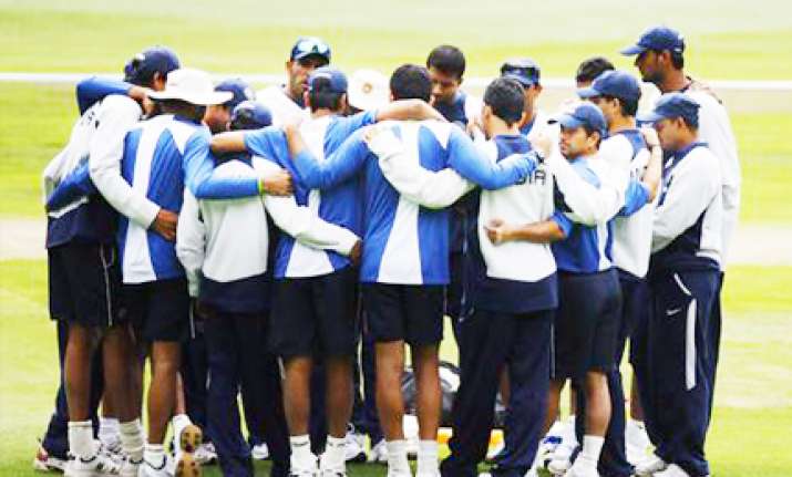 indians aussies to train in mumbai