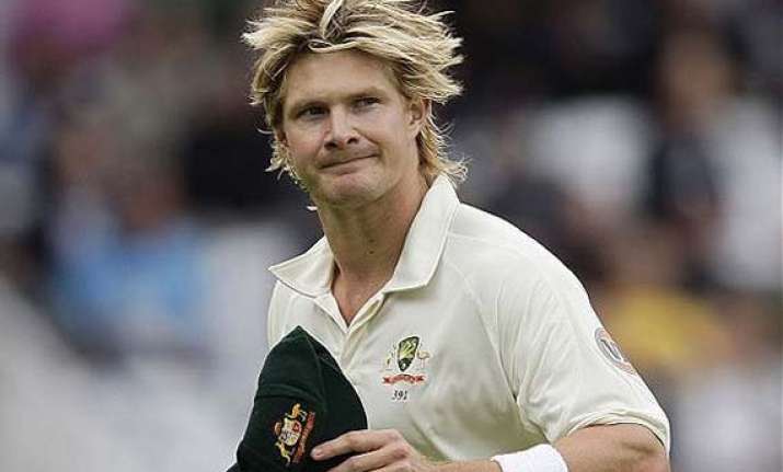 aus vs ind watson using hughes locker in adelaide oval