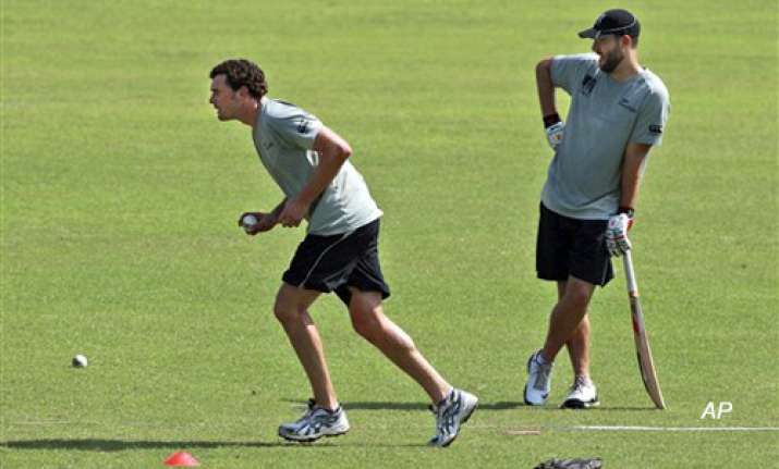 new zealand look to find form against india