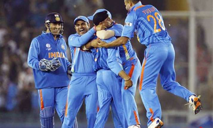 india to pocket 175 000 for ending year as test no. 1