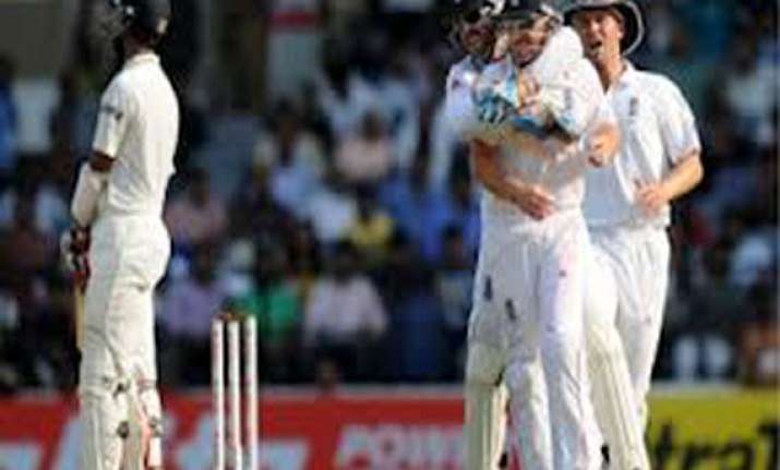 india loses first series on home soil after 8 years dhoni